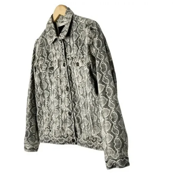 Blank NYC Denim Snake Along Animal Print Denim Jacket. Size S Gray